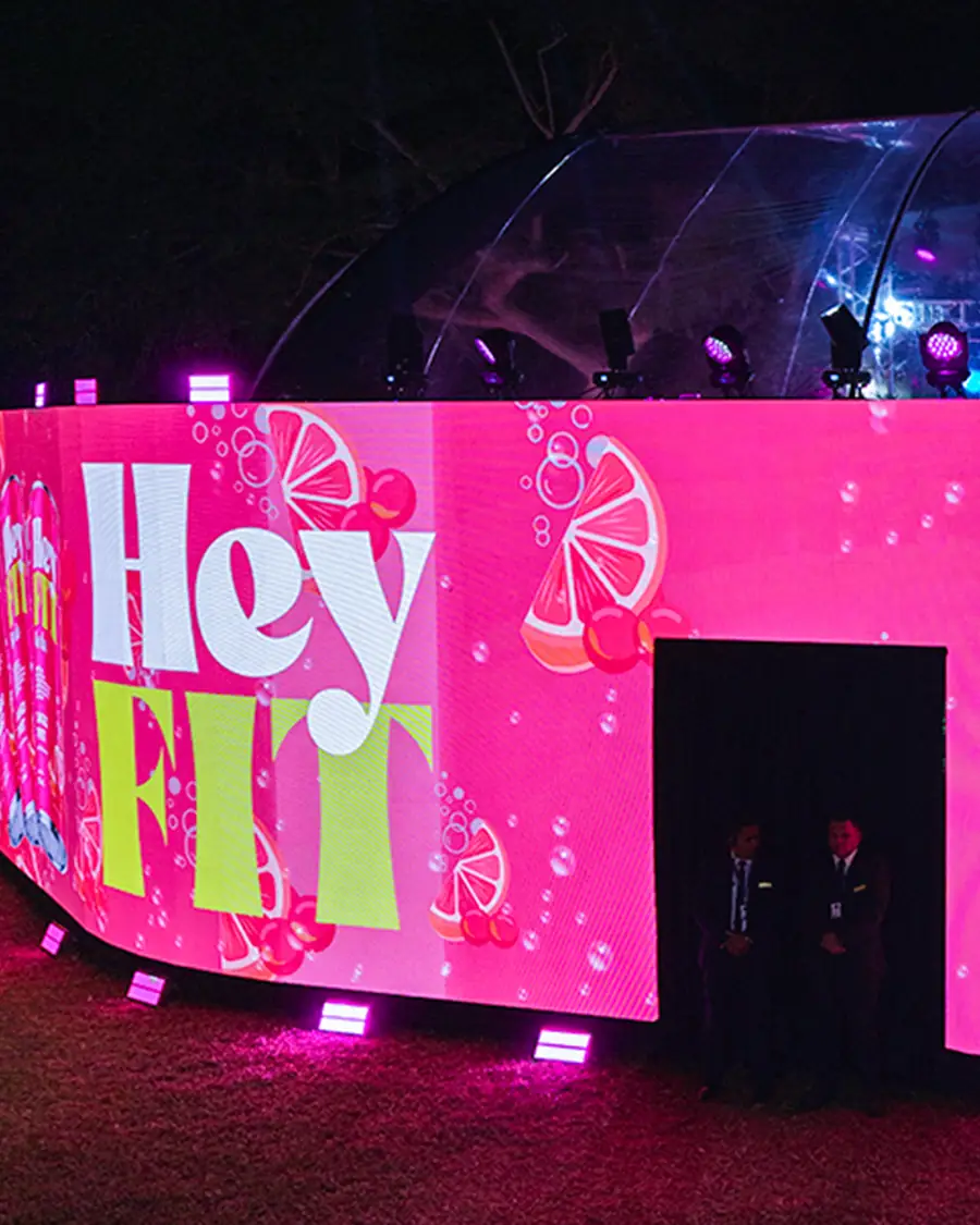 El espacio terminado para el evento: montaje de Agama para Hey Fit
