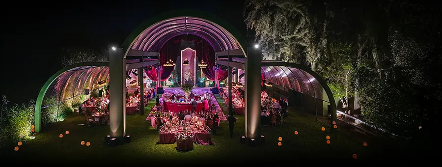 Montaje de Agama Soluciones Estructurales para Boda K&M